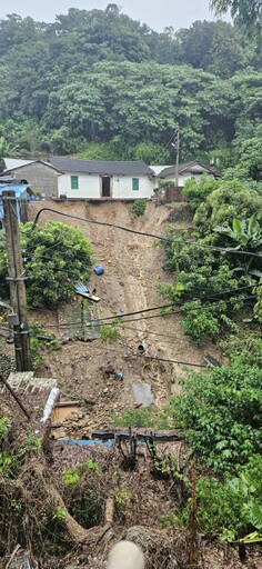 驚險!員林三合院庭院前庭滑落 三人死裡逃生