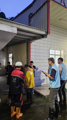 驚險!員林三合院庭院前庭滑落 三人死裡逃生