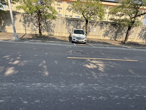 省20元停車費?彰化車主黃線「試膽」吃罰單