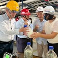臺美團隊 跨國見證海廢新生 展現海廢轉生成果