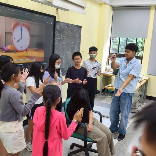 扶英英語營 國際大學生帶領學童探索世界與環境