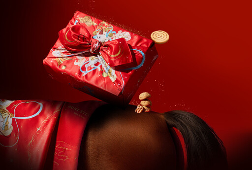 旋轉木馬與甜點共舞，春天就在嘴裡開花