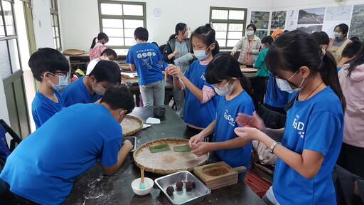 龜鱉大冒險 永靖福德國小帶學生玩出自然課