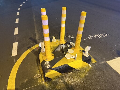 彰南路再傳自撞庇護島 民眾：根本三寶檢測站