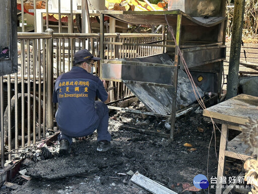 中寮石龍宮失火 泡麵土地公安然無恙