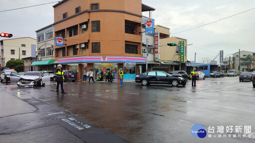 詐團車手衝撞偵防車 白河警現場壓制逮3嫌