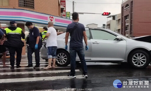 詐團車手衝撞偵防車 白河警現場壓制逮3嫌