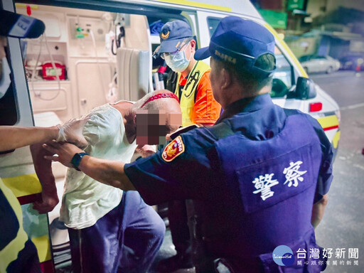老翁疑迷途 北港警協助返家