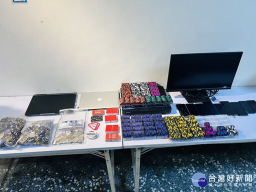 嘉縣警衝中正大學旁桌遊館抓賭客 逮21人有8名學生