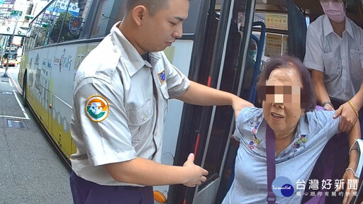 公車乘客中暑求救 司機直奔中壢分局聯手送醫