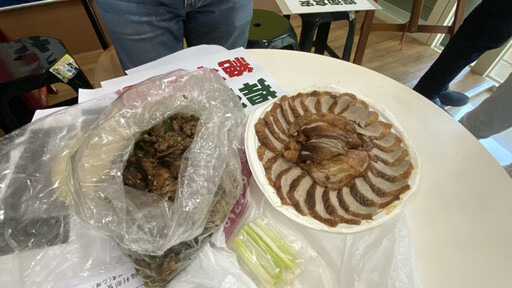 豐原某烤鴨店疑食物中毒16人上吐下瀉 中市府勒令停業