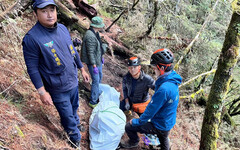 南投八通關古道山難搜救圓滿完成 艱難環境下完成大體吊掛