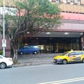 涉包庇色情業者｜松山分局巡官、北市副議長前助理10餘人遭檢調搜索約談