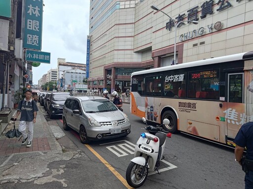 汽機車占用公車停靠區將「重罰」｜警呼籲民眾勿存僥倖心理