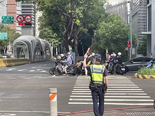 國慶假期啟動交通疏導｜警籲遵守交通規則安全返鄉