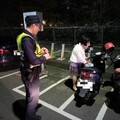 機車離奇「失蹤」｜ 六旬婦尋車3小時 暖警解鎖「鐵腿危機」