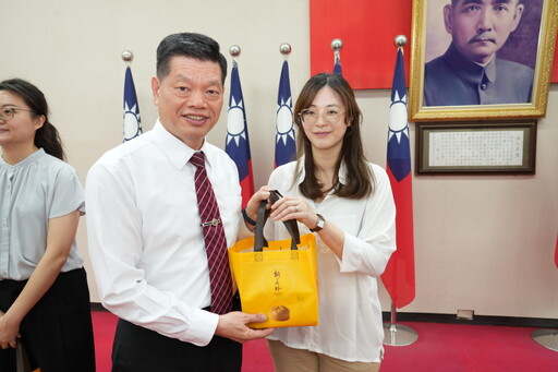 母親節感恩行動 ! 新竹縣警局表揚警察媽媽辛勞