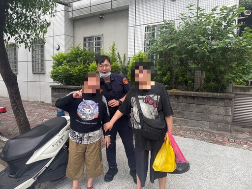婦人外出迷途街頭久坐 三重暖警即時協助助團圓