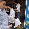 蘆洲警掃蕩銀髮賭場 「小移」俱樂部遭斷水電強制拆除