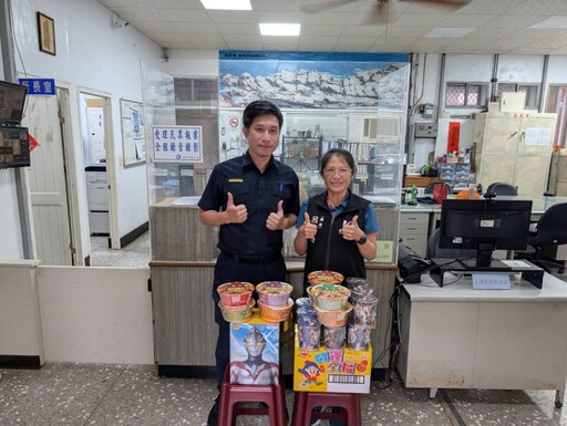 關心緝毒辛勞 呂美玲議員親赴派出所慰問有功警員