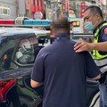 視障男子清晨迷途 三重警即時協助平安返家