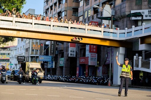 公益路夕陽壯麗對齊街道 臺中首波「懸日奇景」吸睛