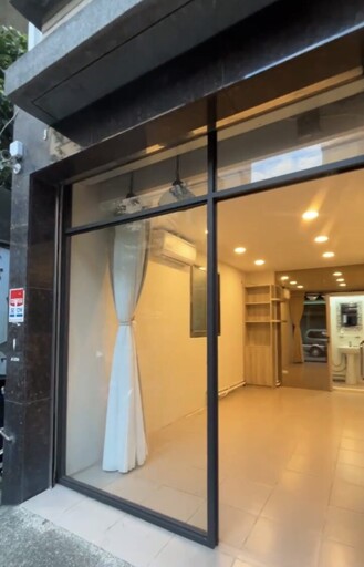 【獨家】租屋詐騙！？新北三峽闆娘租到「車庫偽店面」慘被坑！ 房仲、房東聯手誤導？創業2個月被迫收攤 恐遭工務局罰款