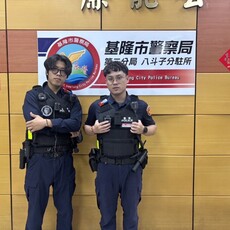 金融卡遭 ATM 吞卡！基二警協助成功取回