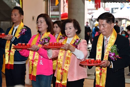 宜蘭慶元宵 五穀廟鞭春牛祈福