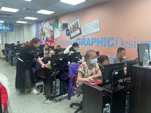數位科技旋風來襲 嘉義市開辦全齡數位學習系列課程
