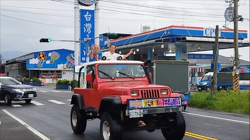 影音/屏東長治鄉長補選 國民黨立委蘇清泉陪同候選人邱炬峰做最後衝刺