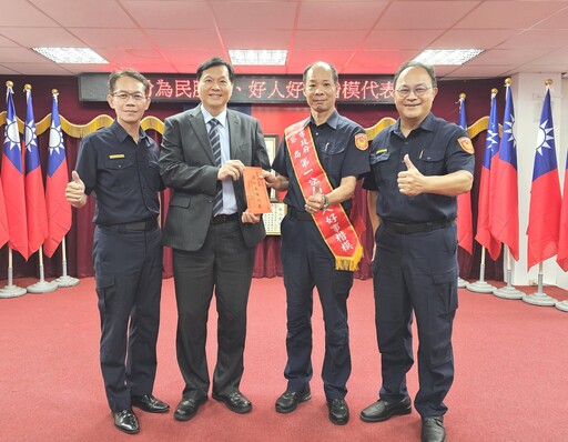 台南警分局邀請藝群集團董事長王正坤醫師演講 鼓勵警界增進組織管理技能