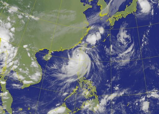 不斷更新∕強颱山陀兒來襲 10/2全國22縣市停班停課