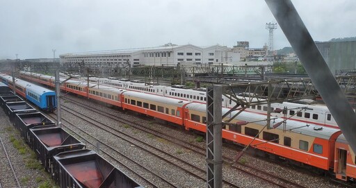 康芮風雨增強 臺鐵再度調整列車行駛措施因應