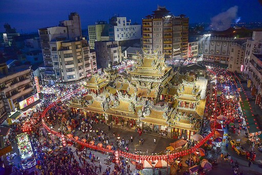 北港朝天宮建廟330周年 媽祖蒞臨慈德育幼院為院童祈福