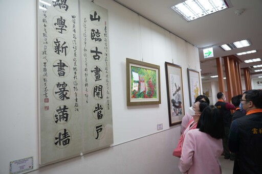 雲林青溪新文藝學會榮家開展 用藝術療癒長輩身心靈