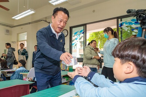 嘉縣供應牛羊豆奶補充營養 近3萬學子受惠