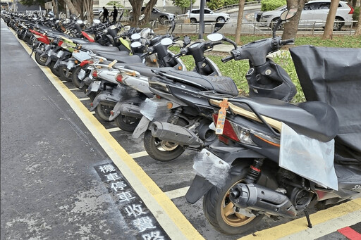 杜絕廢棄車久占機車格 新北捷運、火車站周邊3/1起收費 另新增10處機車收費