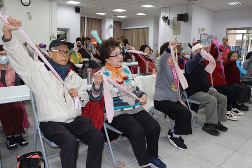 板橋三民社區「暖心共餐」12年 三大男廚主理 美味飄香長輩最愛