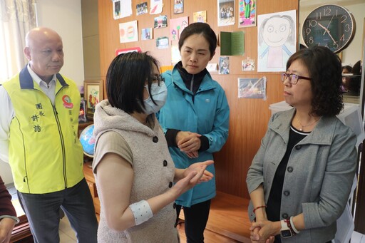 離婚媽抗癌撫幼子苦撐生活 社福中心媒合圓融行善團馳援26萬元