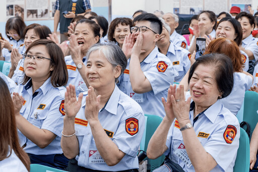 治安模範!八德陸光里三度獲獎 張善政肯定守望相助隊貢獻