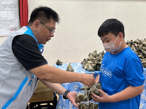 臉書版主號召社團響應募集愛心粽 2,440顆幸福粽抵達彰化家扶