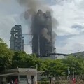 影音/台泥花蓮和平廠驚傳火警 預熱機樓層冒黑煙