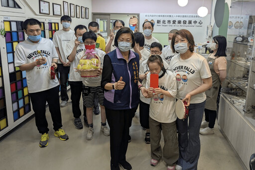 新北端午送暖!李美珍慰訪五大社福機構 代表市長致贈加菜金及蘋果