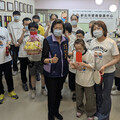 新北端午送暖!李美珍慰訪五大社福機構 代表市長致贈加菜金及蘋果