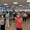 全齡共學新模式 林口「歡銀學堂」落腳東湖國小 專業長照服務受長輩歡迎