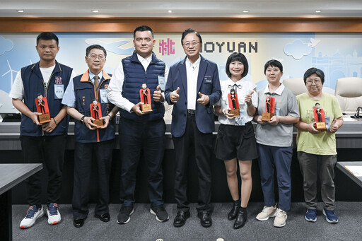 感謝最辛苦的幕後推手 張善政表揚桃園績優事務人員 展現市府對基層的重視