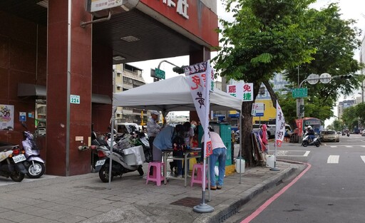 影音/高雄雙罷劫風波再起 志工據點突遭驅離、資料深夜轉移