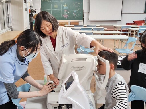 和興國小勇奪全國視力保健遴選特優、健康促進特色社區夥伴獎雙料榮譽