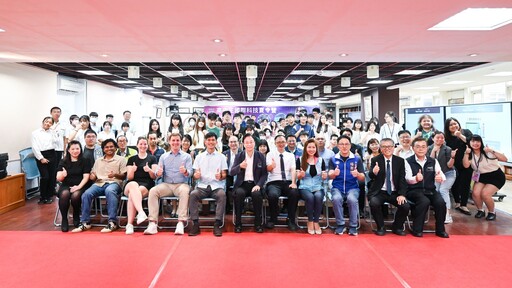 達明機器人助陣 桃園永豐高中智慧AI科學教育中心啟用 張善政讚產學合作